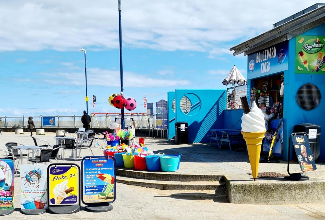 Seas The Day - Beachfront Apartment - Sleeps 4 Ramsgate Eksteriør billede